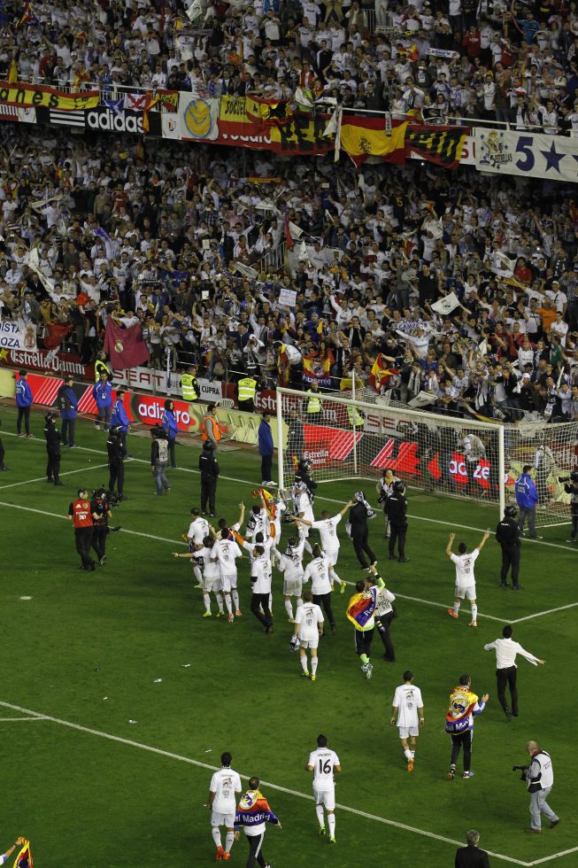 عکس هایی از قهرمانی « رئال مادرید » در مقابل بارسلونا در فینال کوپا دل ری ! قسمت 2 1