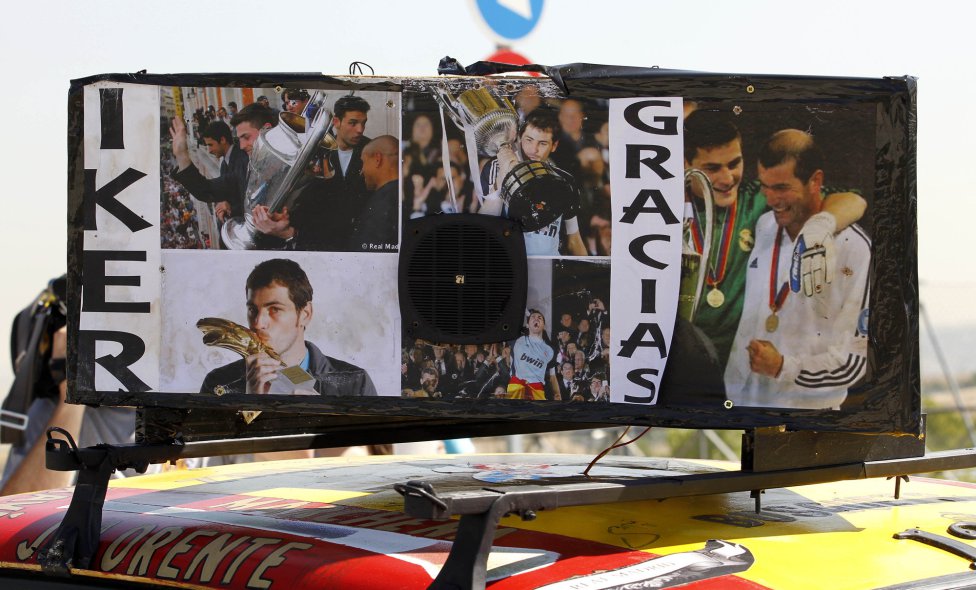 Вентиляторы освобождает Касильяса