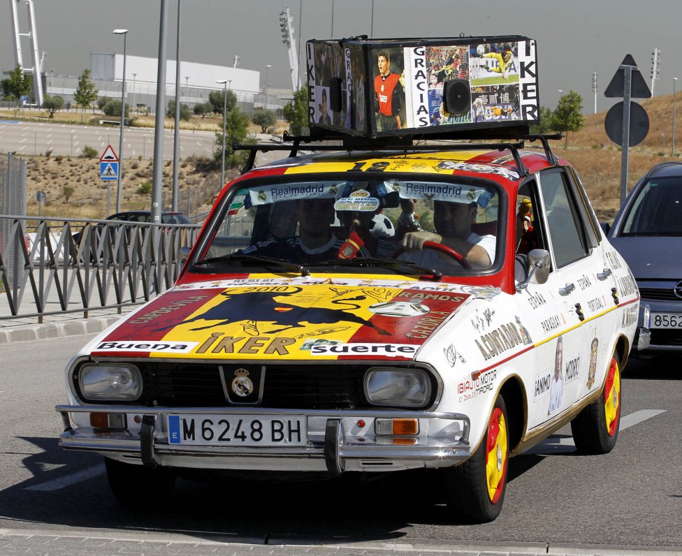 Вентиляторы освобождает Касильяса