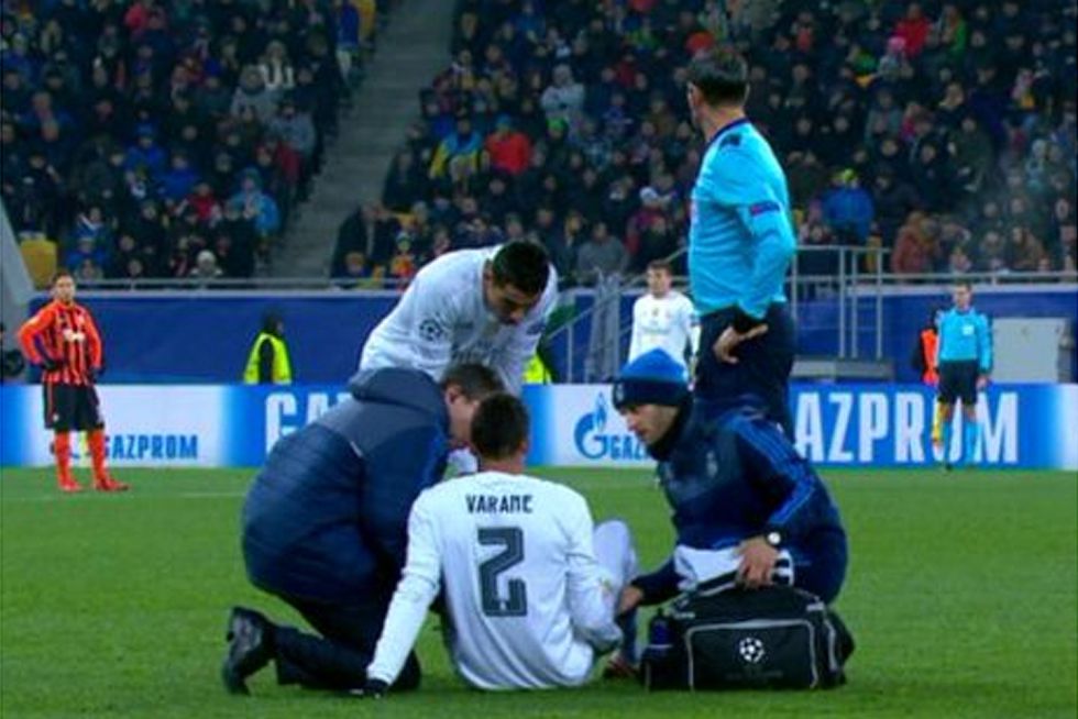 Preload enlarged photo