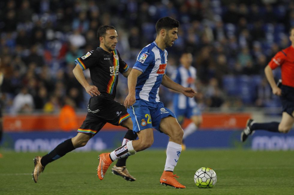 Preload enlarged photo