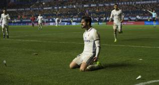 Así celebró Isco el segundo gol del Madrid.