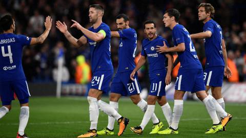 El Chelsea celebra el primer gol del partido, que marcó Pedro. 