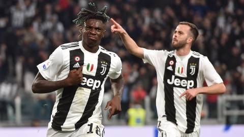 TURIN, ITALY - APRIL 06: Moise Kean of Juventus celebrates after scoring his team's second goal during the Serie A match between Juventus and AC Milan on April 06, 2019 in Turin, Italy. (Photo by Tullio M. Puglia/Getty Images)