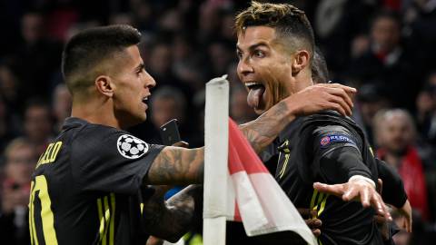 Cristiano celebra su gol al Ajax.